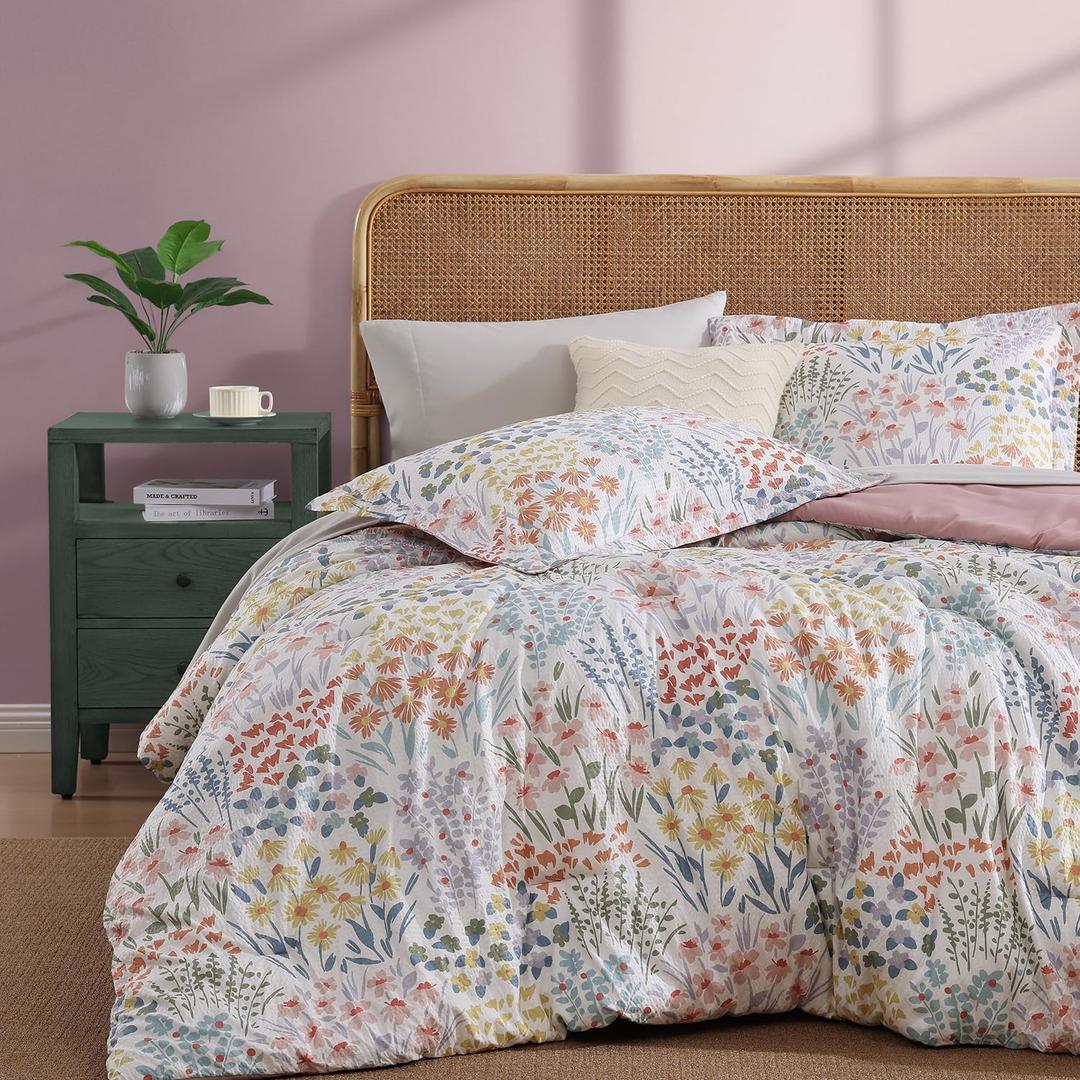 CASAAGUSTO Full Comforter Set, 7 Pieces Bed in a Bag Full Pinkish Floral Comforter Set with Flowers Leaves Pattern, Soft Seersucker Design All Season Full Size Bedding Set