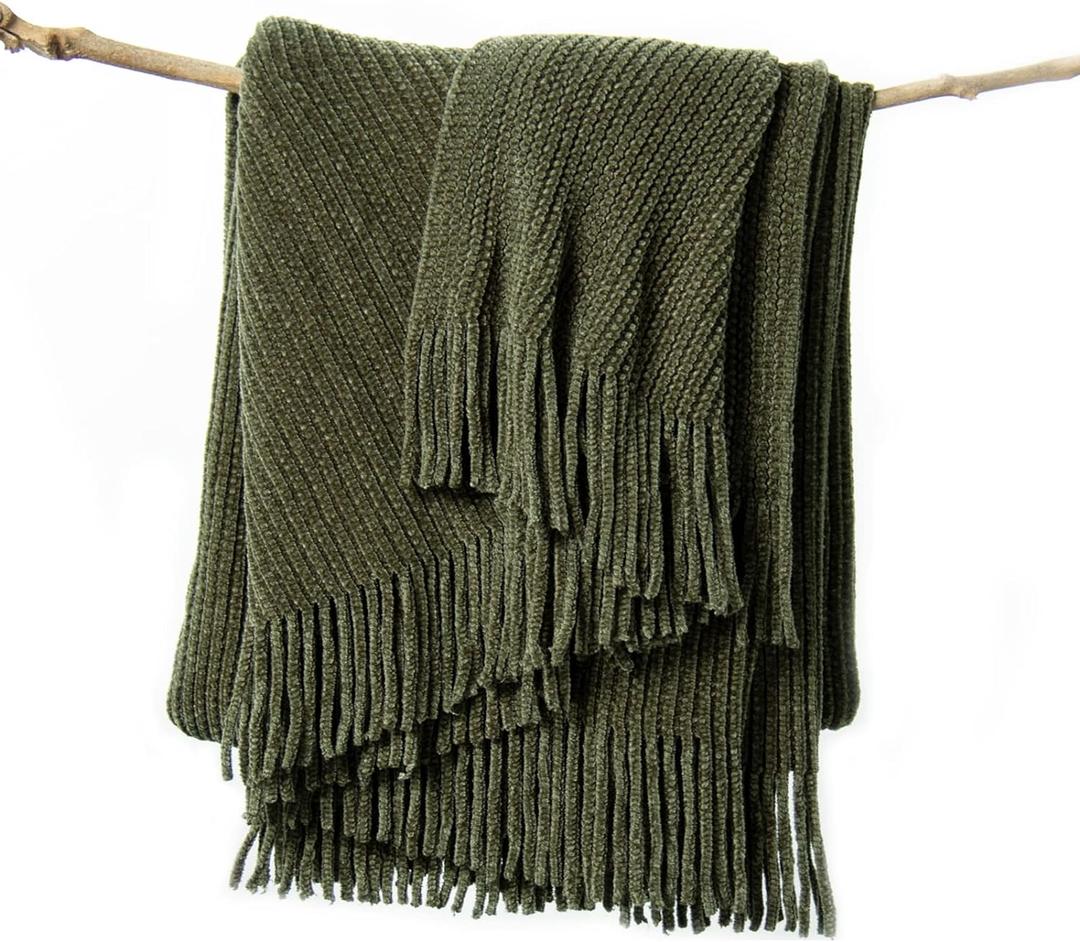 lifein Throw Blanket for Couch, Soft Green Boho Decor Bed Throw,Cozy Knitted Chenille Farmhouse Lightweight Throw(Olive Green,50 * 60")