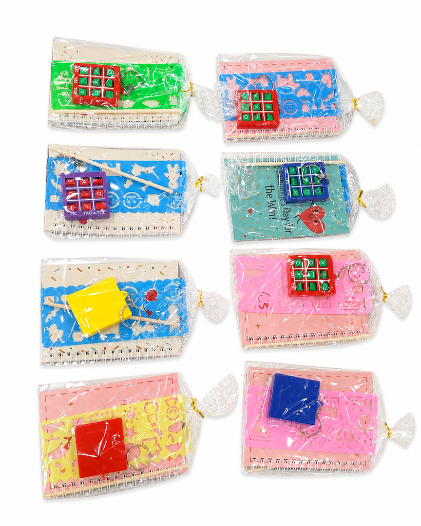 Mini Notebook with Tic-Tac-Toe Keychain, Valentines Days Keychain Set for Kids Party Favor, Classroom Exchange Prizes, Exchange Greeting Cards for Boys Girls