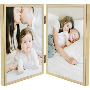 Golden State Art, Light Gold 6x8 Hinged Double Metal Frame - Floating Effect for 5x7, 4x6 or any Smaller Photos with Real Glass for Protection - Elegant Desktop Decor for Home or Office