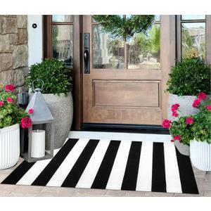 Striped Outdoor Rug 24"x51",Cotton Woven Washable Black and White Front Door Mat Farmhouse Layered Door Mats Throw Rugs for Porch/Bedroom/Home Entrance Decor