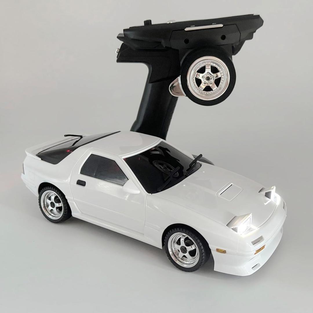 HLSFWDRIVE RC Drift Car 1/18 Scale LDRC Drift Car with Gyro Hobby RC Car for Adult RWD Drifting 2.4 GHz Gyroscope Proportional Throttle Steering Metal Drive Shafts Blinking Headlights LD1804