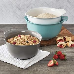 KitchenAid Mixing Bowls with Non-Slip Bottom, Set of 3 (4.5 Qt, 3.5 Qt, 2.5 Qt)