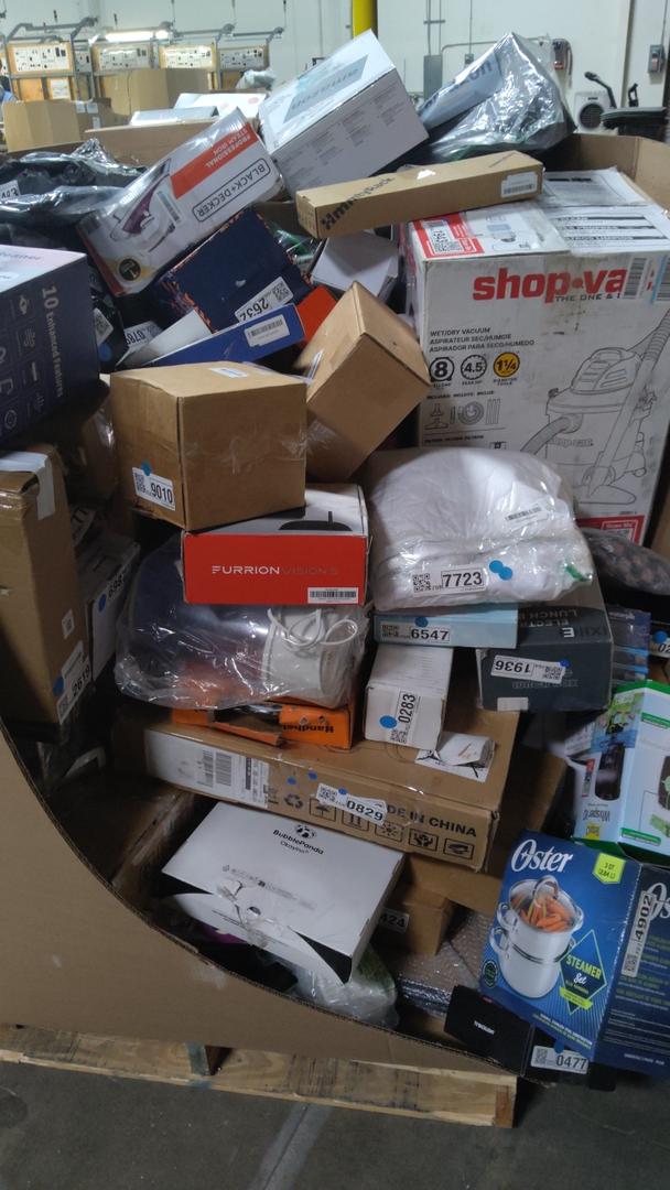Pallet Of Salvage Items