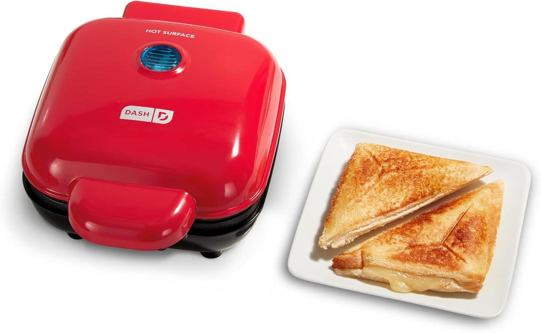 DASH Pocket Sandwich Maker (red)
