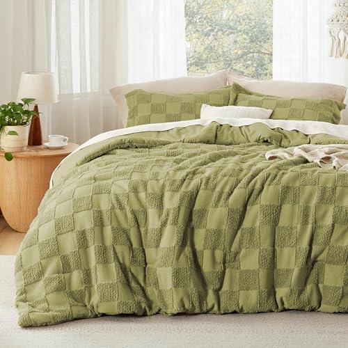 Bedsure Queen Size Comforter Set Olive Green, Boho Tufted Bed Set, Checkered Farmhouse Shabby Chic Bedding, 3 Pieces, 1 Plaid Geometric Comforter and 2 Pillow Shams