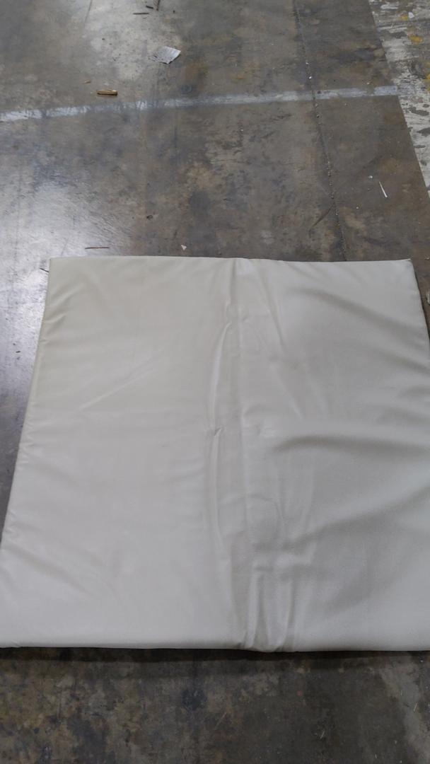 4Ft By 4Ft Light Grey Mat