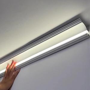 Crown Moulding Led Ceiling Light Strip Crown Molding Trim, Led Aluminum Channel System, Baseboard Indirect Lighting Diffuser for Living Room, Cornice Liner Decor(9 m(29.5ft))