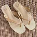 Sweet Life 9 Tan Sandal Flip Flop HELEN Low Heel