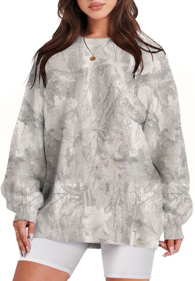 Womens Camo Sweatshirt Maple Leaf Print Oversized Camo Crewneck Sweatshirt Fleece Pullover Hoodies Long Sleeve (Large, Tan Grey)