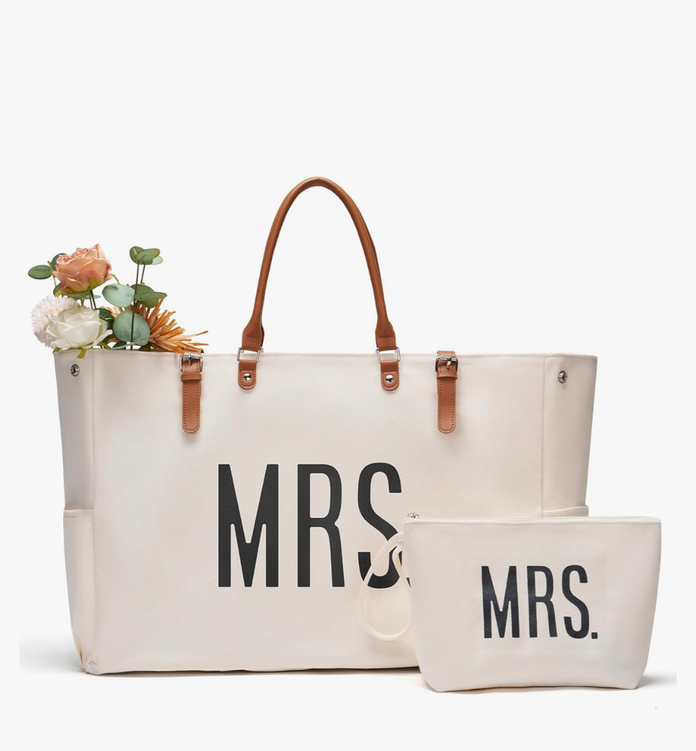 AW BRIDAL Monogram Canvas Tote Bag for Chrismas, Bridal Shower, Retirement, Birthday Gifts for Women Mom Wife Sister Friends
22×6×15 inch