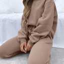 Viatabuna Women's 2 Piece Fleece Sweatsuit Outfit Long Sleeve Crewneck Pullover Sweatshirt Drawstring Jogger Pants Lounge Set (Brown, XL)
