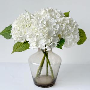 3 Pcs White Real Touch Hydrangeas Artificial Flowers 21'' Faux Latex Hydrangea for Easter Spring Xmas Home Decor Indoor Outdoor Wedding Flower Arrangement Kitchen Table Centerpiece