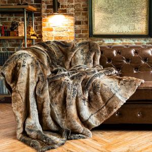 BATTILO HOME Large Brown Faux Fur Throw Blanket for Bed, Fall Fur Blanket and Throws, 60 x 80 Inches Super Soft Fuzzy Thick Warm Blankets for Couch, Reversible to Plush Velvet (60"x80")