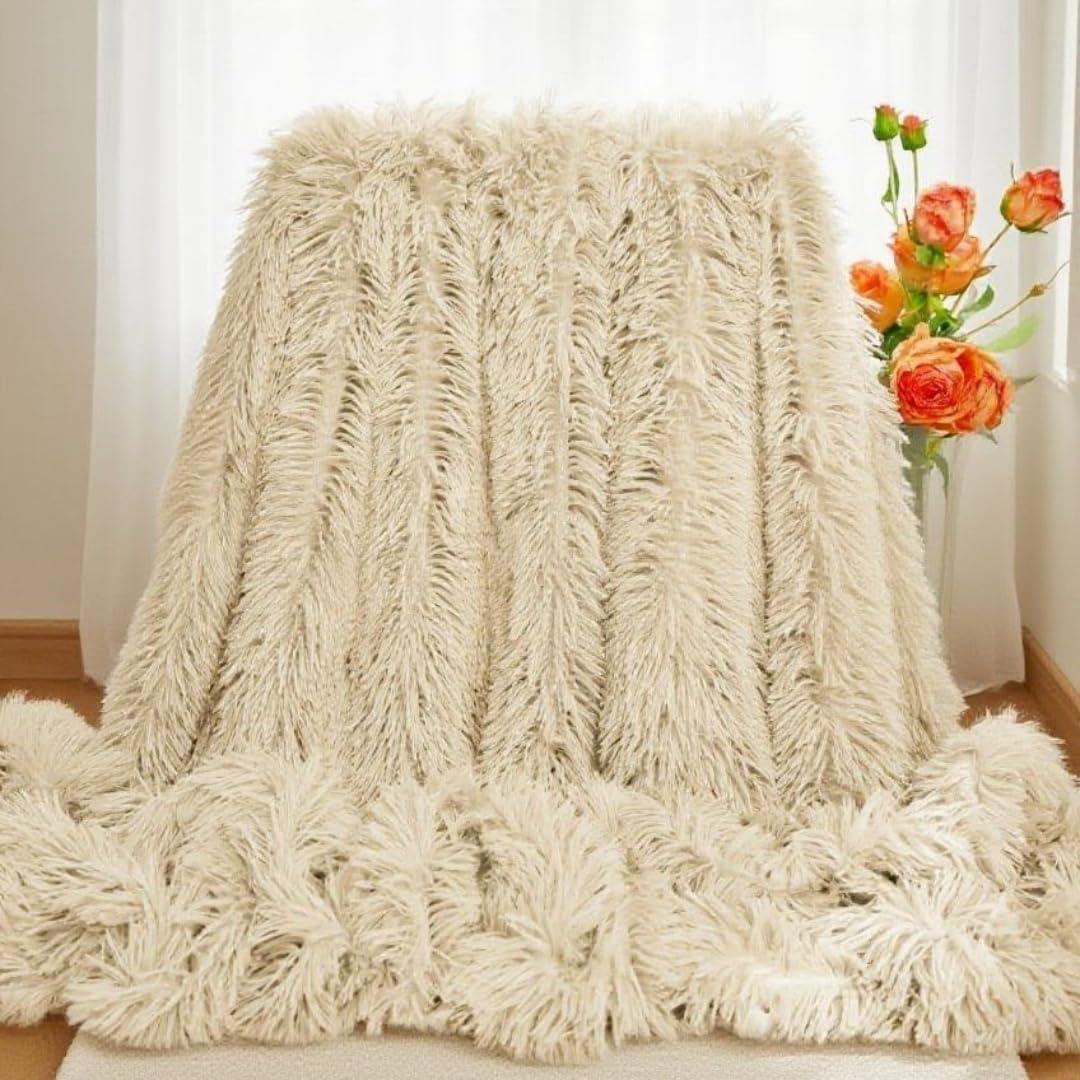 Luxurious Shaggy Throw Blanket, Faux Fur Furry Fuzzy Blanket, Long Pile Plush, Soft Fluffy Texture for Couch, Bed, Living Room Decor (51x63 Inches, Khaki)