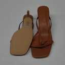 DREAM PAIRS Heels for Women Flip Flops Kitten Low Heels Open Square Toe Thong Heeled Sandals, Sexy Fashion Comfort Shoes for Party Casual Slides (9, Brown)