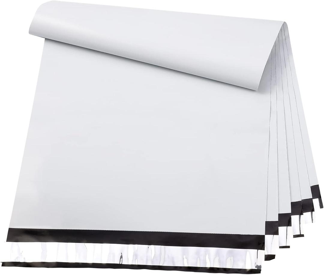 Metronic Poly Mailers 19x24 Inch 100 Pcs | Large Shipping Bags for Clothing, Small Business | Strong Thick Mailing Bags with Self Adhesive | Waterproof and Tear-Proof Large Package Bags in White