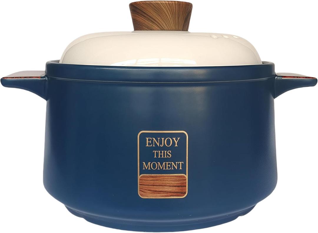 Clay Cooking Pot with Lid featuring long-lasting heat retention, suitable for family members to cook and prepare soups4.7-Quart (Blue)