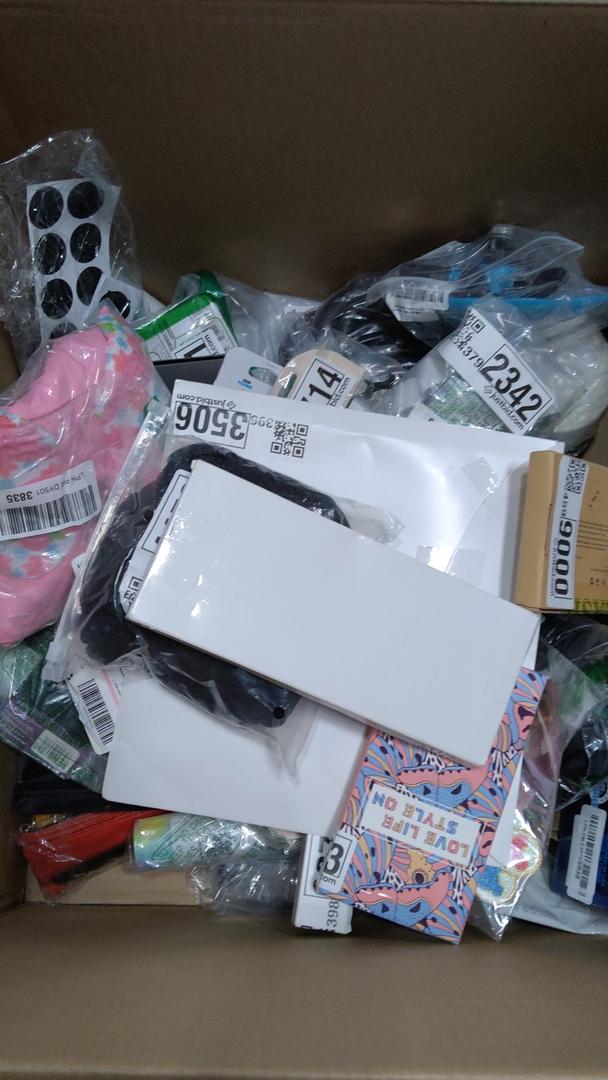 Box of Mixed Items