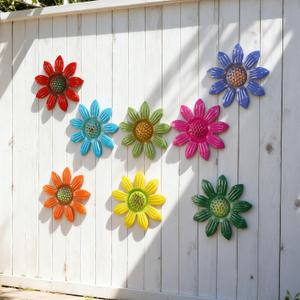 8 Pack Metal Flower Wall Decor, Colorful 3D Daisy Art Sculptures, Indoor Living Room Bedroom Hanging Ornaments,Hand-Painted Outdoor Garden Fence Patio Yard Decorations(10cm)
