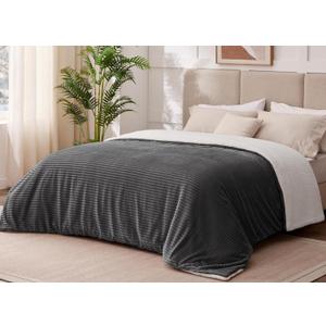 Sherpa Blankets Queen Size - Fleece Queen Blanket for Bed, Soft and Warm Throw Blanket for Winter, 90" x 90", Grey