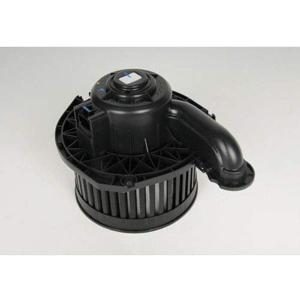 GM Genuine Parts 15-80875 (25783777) Heating and Air Conditioning Auxiliary Blower Motor Assembly