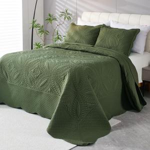 Cmfshape Oversized King Quilt Set Bedspread 128x120-Olive Green California King Quilts 3 PCS-Lightweight Quilted Bedding Extra Large-Paisley Pattern Coverlet for All Season Bohemian