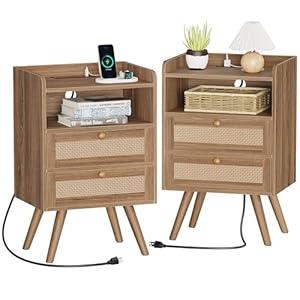 SUPERJARE 2 Drawer Night Stand with Charger Station, Boho Rattan Nightstand Set of 2, 25.2 Inch Tall Bed Side Table with Solid Wood Feet, End Table, Open Storage, Synthetic Rattan, Walnut