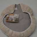 TOWN & COUNTRY EVERYDAY Ultra Plush Solid Tufted Toilet Lid Cover, Soft and Absorbent, Non-Slip Cover, Machine Washable, Beige, 18.5"x19.6"