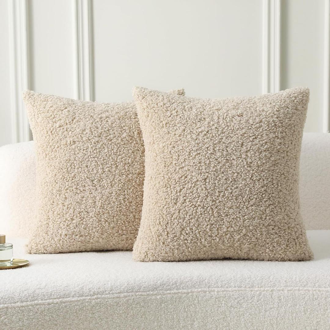 FUTEI Beige Throw Pillow Covers 18x18 Inch Set of 2,Furry Faux Fur Teddy Boucle Textured Cushion Covers,Soft Fluffy Decorative Pillow Case,Home Decor for Couch Bed Living Room Office Car