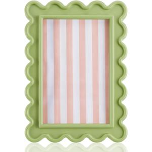 AceOrbit 4x6 Inches Light Green Flower Wavy Scalloped Picture Frame Cute Wavy Edge Wooden Real Glass Photo Frame for Desktop Display Home Decor Family Friends Wedding Graduation Gifts