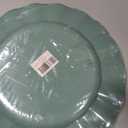 Chambury Casa Plates Dark Green Plastic Plates, Wavy Plates with Gold Rim Heavy Duty Disposable Party Plates, Fancy Dinner & Dessert Plates for Party and Wedding, 5 Packs