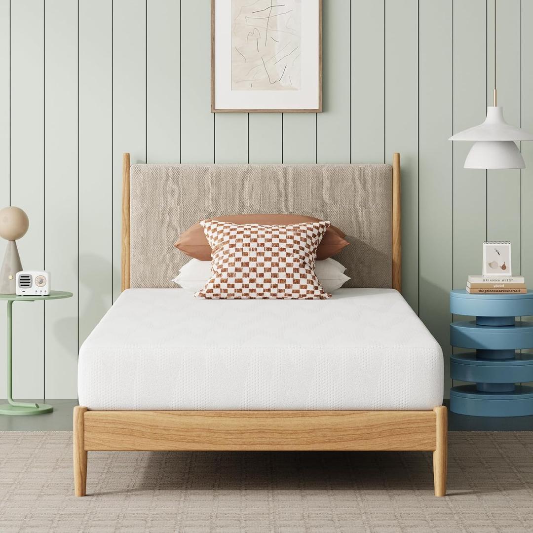 Novilla Twin Bed Mattress, 8 Inch Twin Size Mattress with Gel Memory Foam for Cooling Night Sleep, Pressure Relief & Comfort Sleep, CertiPUR-US Certified, White