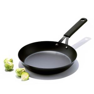 OXO Obsidian Pre-Seasoned Carbon Steel, 8" Frying Pan Skillet with Removable Silicone Handle Holder, Induction, Oven Safe, 1.8 Liters, Black