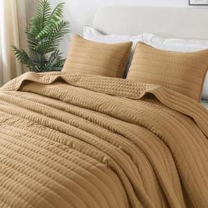 Pumpkin Yellow King Size Quilt Bedding Sets with Pillow Shams, Mustard Lightweight Soft Bedspread Coverlet, Quilted Blanket Thin Comforter Bed Cover for All Season, 3 Pieces, 104x90 inches