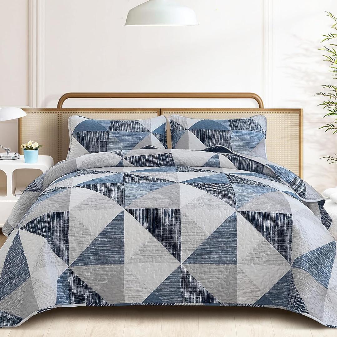 Dintszyayue King Size Quilt Blue, 3 Pieces Patchwork Bedspread Bedding for King Size Bed, Soft Lightweight Microfiber Geometric Coverlet Set for All Season Quilts with 2 Pillowcases