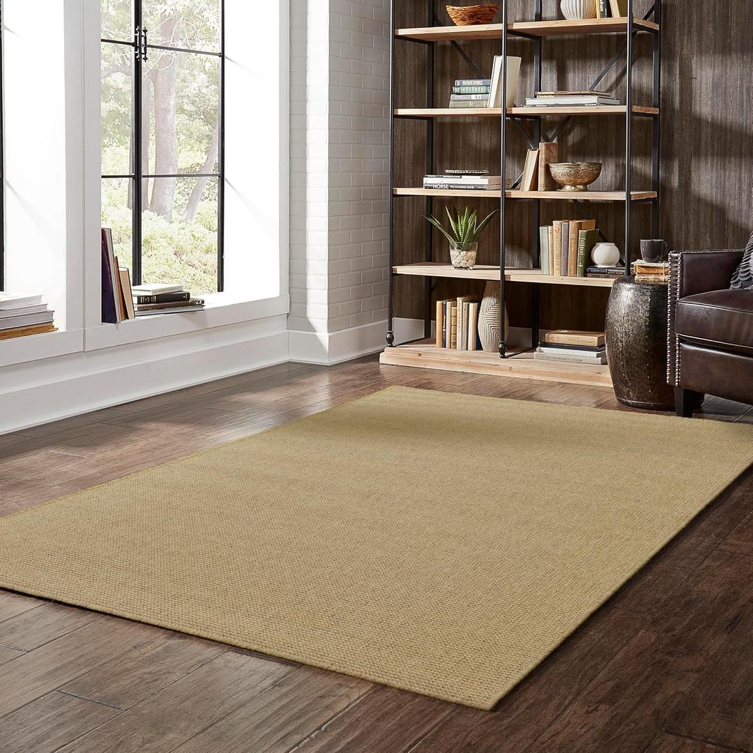 Indoor/Outdoor Washable Rug, Size 105"x70"