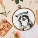 BCUANGD Bathroom Raccoon Round Wall Art Decor - Funny Raccoon Wall Art Canvas Frame Artwork Prints, Pet Animals in Bathtub Round Wall Hanging Decorations for Home Bathroom, 10"x10"