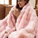 Bedsure GentleSoft Fluffy Fuzzy Twin Blanket, Soft Cozy Fleece Faux Fur Blanket, Pink Decorations Minky Velvet Couch Cover, Thick Warm Plush Women Men Birthday Gifts, 870GSM, Tie-dye Pink