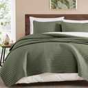 WRENSONGE Queen Quilt-3 Pieces Lightweight Bedspreads Olive Green Queen Size Quilt Bedding Set for All Seasons, Soft Summer Coverlet with 2 Pillow Shams Suitable for Bed & Couch