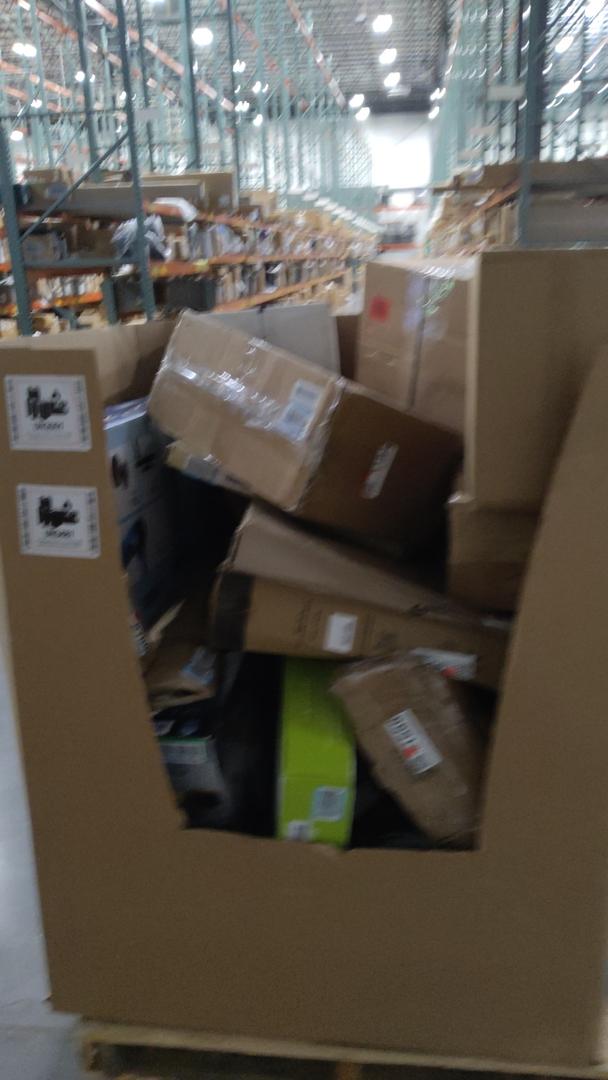 pallet of salvage items