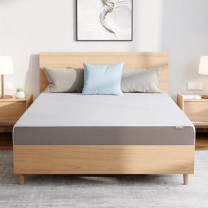 Amazon Basics Breathable Memory Foam Plush Mattress, Queen, White/Grey, 80 x 60 x 8 inches