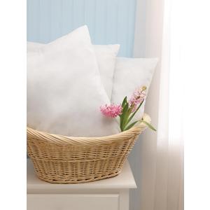 Medline Disposable Pillow, Medium-Weight, 21 Inches x 27 Inches
