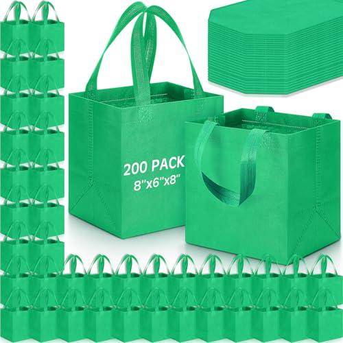 Windyun 200 Pcs Reusable Gift Bag Bulk 8 x 6 x 8 Inch Non Woven Shopping Bag with Handle Reusable Grocery Tote for Christmas Party (Forest Green)