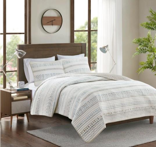 Great Bay Home 2-Piece Twin/Twin XL Reversible Lightweight Quilt Comforter with 1 Sham | All-Season, Modern, Striped Bedspreads | Blue and Taupe Striped Coverlet Sets | Bryce Quilts Collection