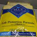 Blue Buffalo Life Protection Formula Healthy Weight Adult Dry Dog Food, Supports an Ideal Weight, Made with Natural Ingredients, Chicken & Brown Rice Recipe, 34-lb. Bag (34 Pound (Pack of 1))