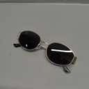 livho 2025 Trendy Oval Sunglasses - Stylish Polarized Shades for Everyday - Retro Metal Frames (Grey/Gold)