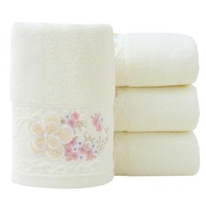 Pidada Hand Towels Set of 4 Embroidered Floral Pattern 100% Cotton Absorbent Soft Decorative Towel for Bathroom (Ivory)