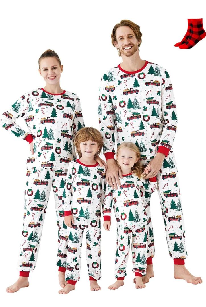PATPAT Christmas Family Matching Pajama Sets Includes Christmas Socks - Perfect for Family Photos & Holiday Celebrations XL