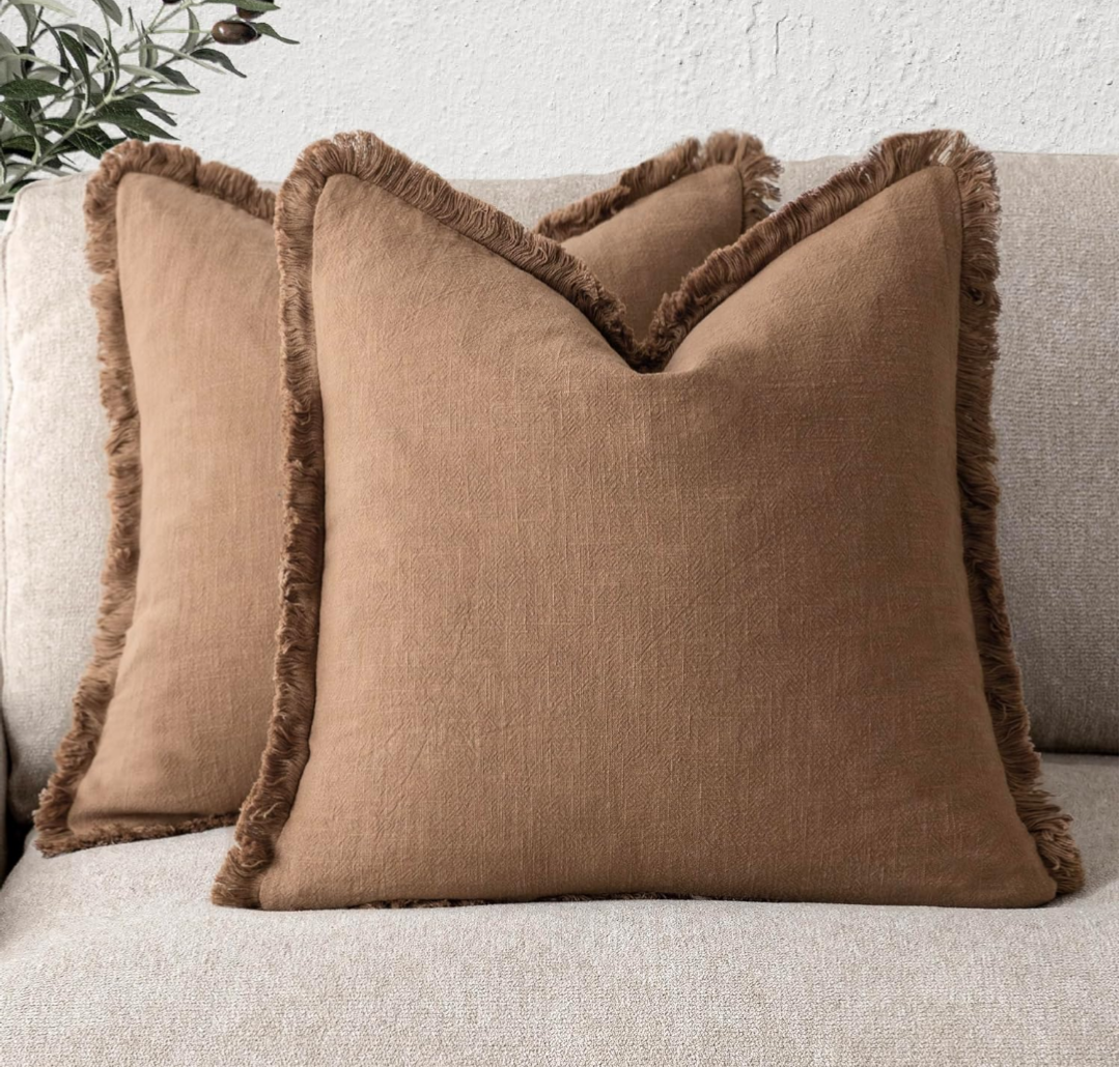 Foindtower Set of 2 Decorative Linen Fringe Throw Pillow Covers Cozy Boho Farmhouse Cushion Cover with Tassels Soft Accent Pillowcase for Couch Sofa Bed Living Room Home Decor,18×18 Inch,Khaki Brown